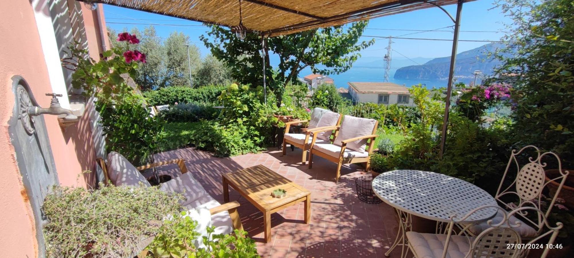 Lally'S Garden Bed and Breakfast Península Sorrentina Exterior foto